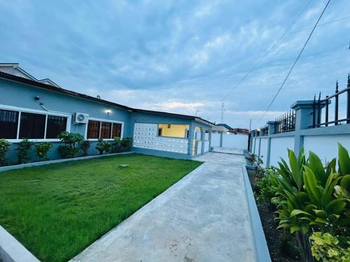 El edificio en el que está el departamento