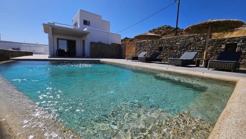 Aether Mykonos 3BR Villa with Serene Port & Town Views