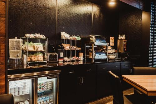 Thức uống tại Cobblestone Hotel & Suites - Ottumwa