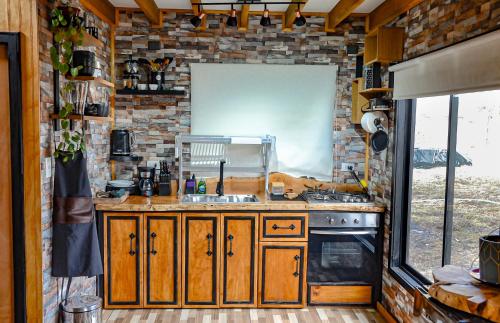 Η κουζίνα ή μικρή κουζίνα στο Vista Laguna San Pedro