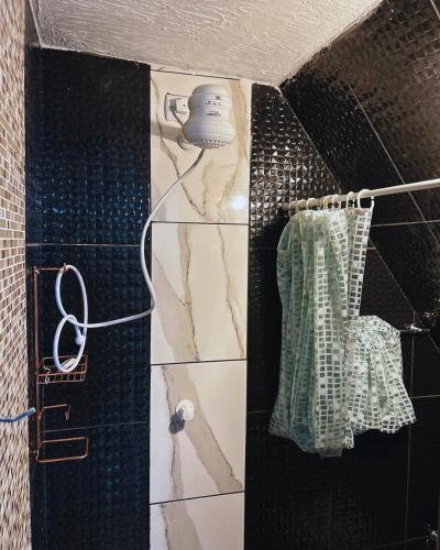 Ένα μπάνιο στο Rosa House