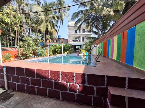 Hồ bơi trong/gần STARFISH Resort