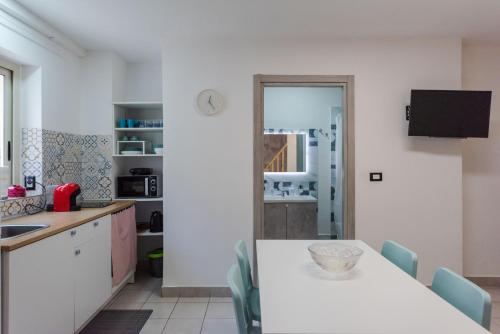 Kuchyň nebo kuchyňský kout v ubytování Casa Giusi Terrace & Charm by Wonderful Italy