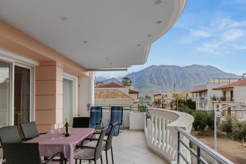 Marine Luxury Apartment Kalamata