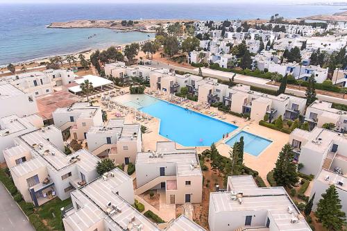 Πισίνα στο ή κοντά στο Electra Beach Holiday Village
