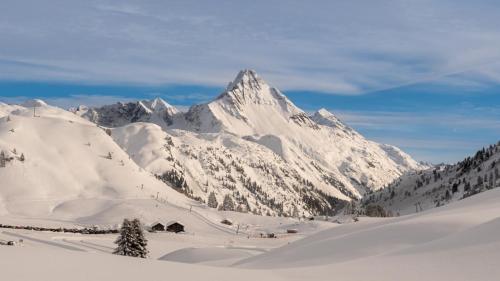 Το Haus Wallis by stayFritz - Ski-In Ski-Out Zimmer 'garni' am Arlberg τον χειμώνα