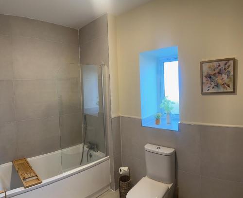 Ένα μπάνιο στο Bright Dundalk Homestay