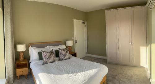 Ένα ή περισσότερα κρεβάτια σε δωμάτιο στο Bright Dundalk Homestay