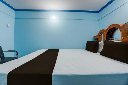 Postel nebo postele na pokoji v ubytování Hotel O Sawariya Guest House