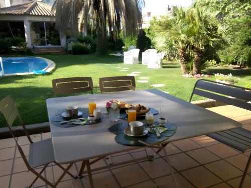 Nápoje v ubytování Cœur de Béziers Villa Marguerite