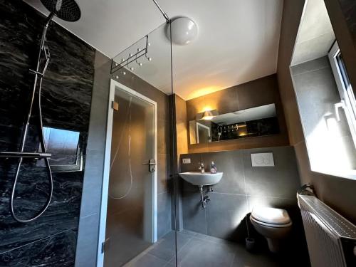 Et badeværelse på Ferienhaus Rimpar