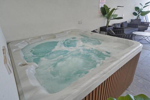 Billede fra billedgalleriet på וילה סירקל - Villa Circle i Safed