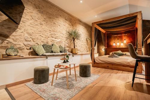 Voodi või voodid majutusasutuse Love Room Vendée avec JACUZZI privatif toas