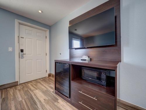 Kuchyň nebo kuchyňský kout v ubytování Ocean's Edge Hotel, Port Aransas,TX