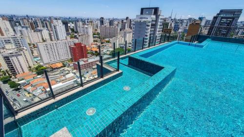 La pileta dentro o cerca de Estúdio Piscina Rooftop, WiFi 1GB, Metrô 600m
