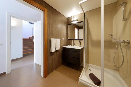 Un baño de Villa Marcia Home - Nature, Golf, Beaches-Lagos