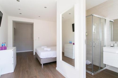 Ένα μπάνιο στο Albufeira Solmare Suites