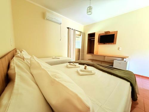 Μια τηλεόραση ή/και κέντρο ψυχαγωγίας στο Montinni Pousada