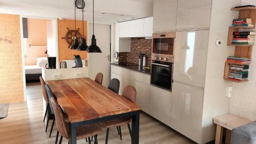 Η κουζίνα ή μικρή κουζίνα στο Vakantiehuis Ruby