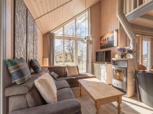 Η κουζίνα ή μικρή κουζίνα στο skandinavisches Ferienhaus in Rechlin