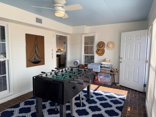 Φωτογραφία από το άλμπουμ του How Sweet The Sound σε Holden Beach