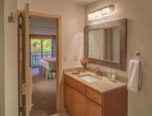 Phòng tắm tại Crystal Mountain