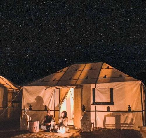 Το κτήριο όπου στεγάζεται  το οργανωμένο κάμπινγκ