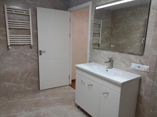 Et badeværelse på Perla Rosa