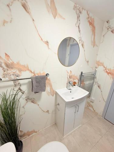 Koupelna v ubytování South London Guest Rooms