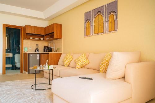 Posezení v ubytování Dar Fatma Charming Moroccan Guesthouse with Pool & Hammam