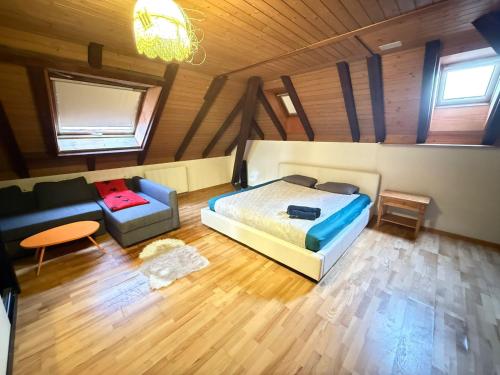 Гостиная зона в Private room in the big house Bolligen