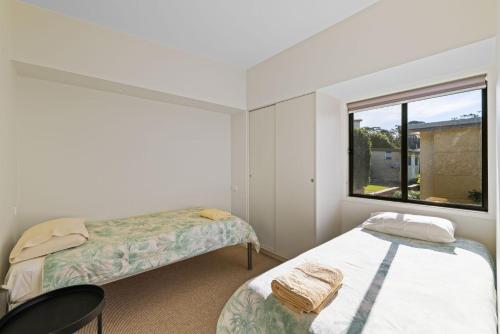 Postel nebo postele na pokoji v ubytování Anglesea Family Bungalow 2 Bedroom