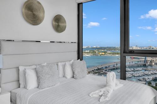 Miami City Lights 2BR 2BA photo 21
