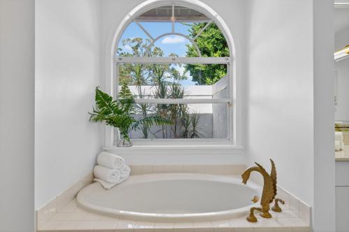 Ảnh trong thư viện ảnh của Seabreeze Pool Retreat ở Sarasota