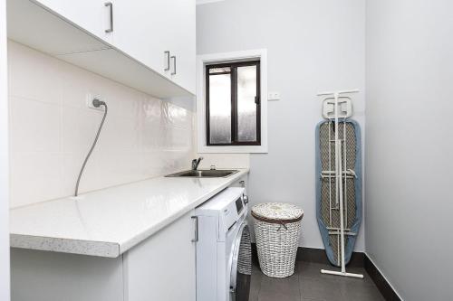 Φωτογραφία από το άλμπουμ του Spacious Central Stay on Olive στο Άλμπουρι