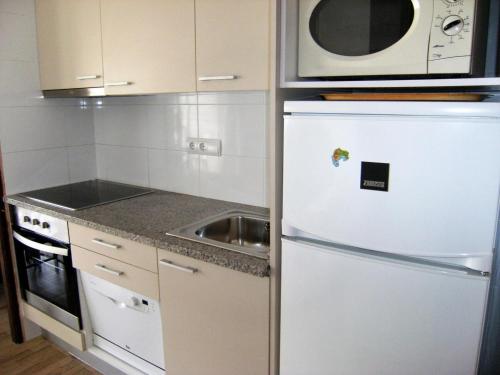 Apartment for 5 people with garden