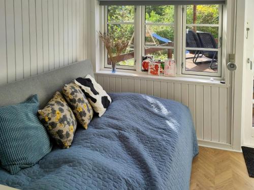 Khu vực ghế ngồi tại Holiday Home With Fjord Views Near Karrebæksminde