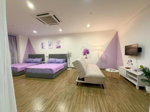 Ένα ή περισσότερα κρεβάτια σε δωμάτιο στο SETAPAK CENTRAL KL - Lavender Zetapark Suite