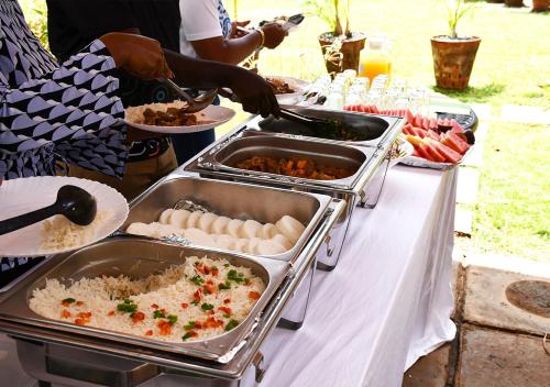 Mâncare la sau în apropiere de acest hotel