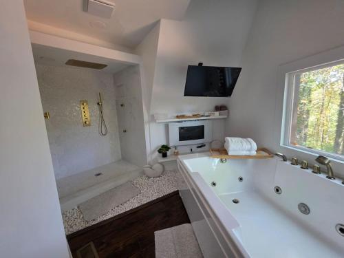 Φωτογραφία από το άλμπουμ του The Nestled Dome σε Newton