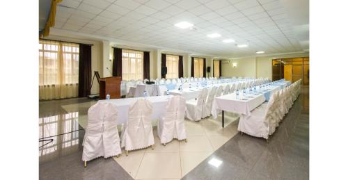 Φωτογραφία από το άλμπουμ του The Pinecone Hotel Kisumu σε Kisumu