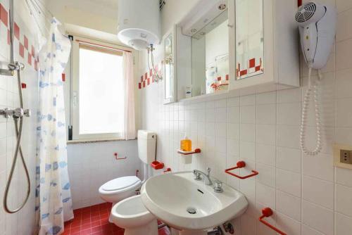 Ένα μπάνιο στο Apartments in Lignano 21774