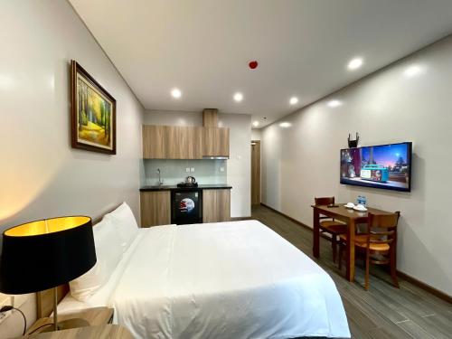 Nhà bếp/bếp nhỏ tại Fumi Residence Hanoi