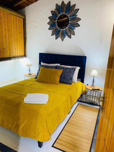 Postel nebo postele na pokoji v ubytování É Um Descanso