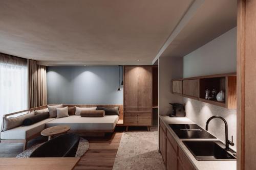 Zin Park alpine suites and SPA