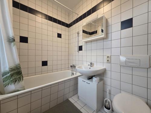 Ένα μπάνιο στο Mikra Homes24 in Zwickau