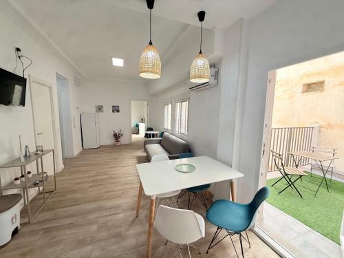 Céntrico Conjunto Habitacional Alicante