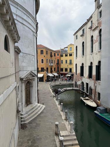 Feeling Venice Apartment photo 7