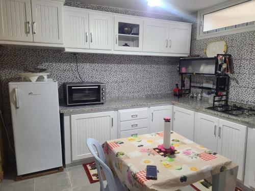 Η κουζίνα ή μικρή κουζίνα στο Lodge la calma