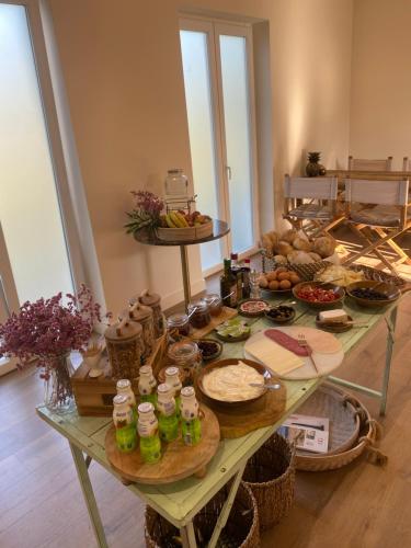 Jídlo v bed and breakfast nebo okolí